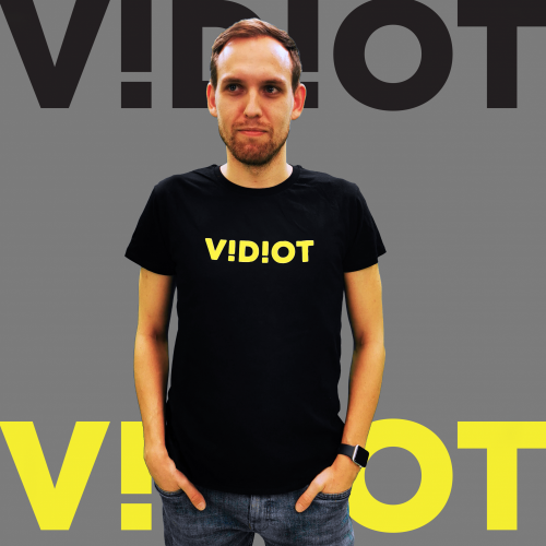 VJ MAFIA - T-shirt for all VIDIOTS!